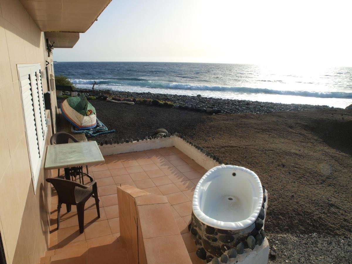 Sunrise Directly At The Sea Apartment La Mareta Ngoại thất bức ảnh